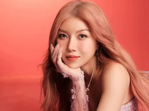 Trang Pháp cùng đồng đội thắng kép, giới thiệu đặc sản kẹo lạc Hà Nội ở Đạp gió