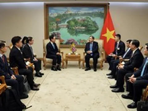 Gặp Phó Thủ tướng, Tập đoàn hàng đầu Hàn Quốc bày tỏ mong muốn tham gia siêu dự án đường sắt tốc độ cao 350km/h đi qua 15 tỉnh thành, vốn đầu tư 67 tỷ USD
