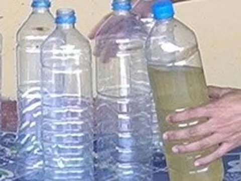 Công an cảnh báo về loại nước lạ, gây kích thích vừa xuất hiện ở vùng biên