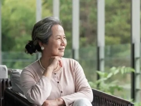 Chi tiền thuê người chăm sóc tại nhà tưởng là cách nghỉ hưu sướng nhất, 3 năm sau tôi ân hận