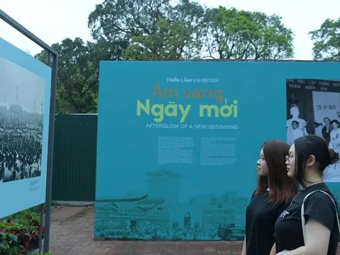 Gợi lại ký ức sau ngày thống nhất qua ảnh tư liệu quý