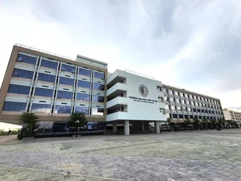 Tin vui cho thí sinh trúng tuyển ĐH Luật Hà Nội