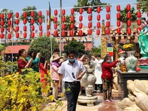 Văn khấn cúng Rằm tháng 3 năm 2026 chuẩn truyền thống