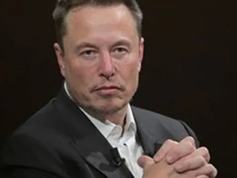 Elon Musk kể lý do lập OpenAI: Bất đồng với Google vì AI