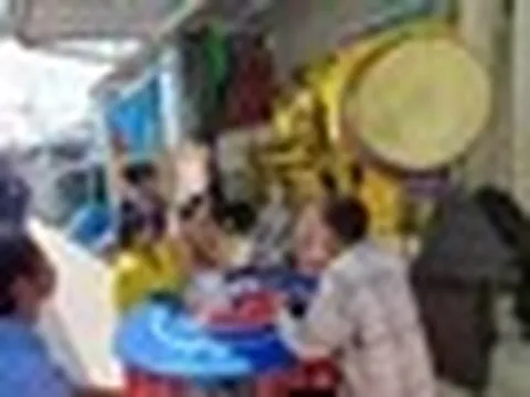 Thảm án ở Tây Ninh: Cha mẹ già nghẹn ngào đón thi thể con, cháu