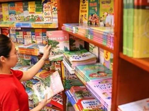 Vì sao chọn bộ SGK "Kết nối tri thức với cuộc sống" dùng chung toàn quốc?