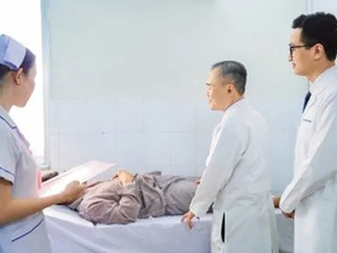 Ngại nói "vùng kín", bé trai 14 suýt hoại tử tinh hoàn sau 7 giờ chịu đau