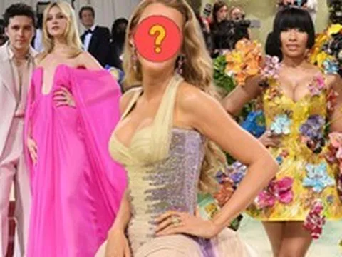 Chấn động danh sách đen Met Gala: Vợ chồng con cả ngỗ nghịch của Beckham top 1, top 3 "đút lót cửa sau" để có vé vào phút chót