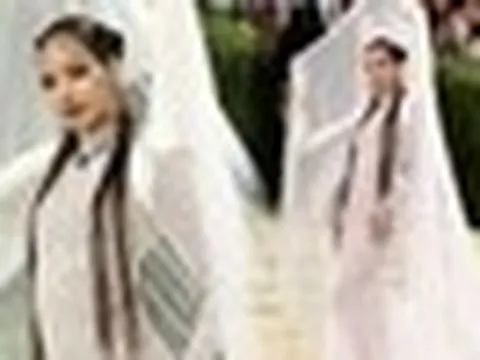 Bức ảnh trị giá 518 tỷ đồng của Lisa ở Met Gala