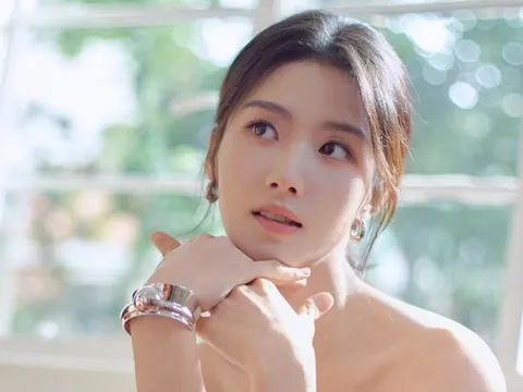 Nữ diễn viên mới nổi nhưng là "nỗi khiếp sợ" của các nam thần
