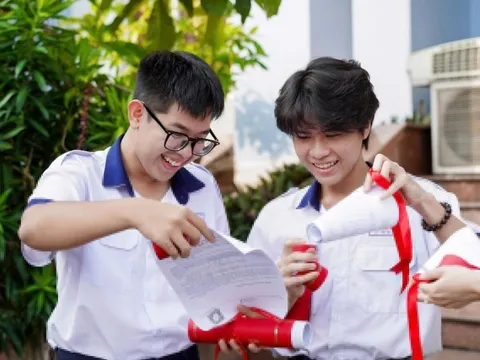 Kỳ thi THPT 2026 đông kỷ lục, sĩ tử 2k8 ‘tung chiêu’ ứng phó