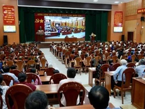 Cử tri TPHCM kiến nghị xem xét bổ sung biên chế cho cấp xã, phường