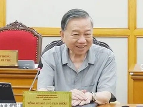 Hoàn thiện thể chế vượt trội, tạo động lực mới 
để TPHCM phát triển nhanh, bền vững
