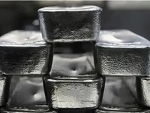 Ấn Độ hạn chế nhập khẩu bạc dưới hầu hết mọi hình thức