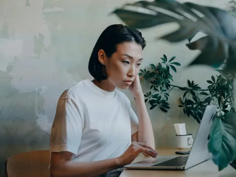 Minh oan cho người nước đến chân mới nhảy