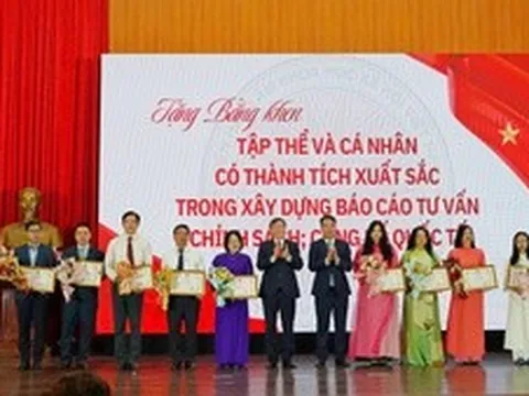 Khoa học xã hội phải 'trúng vấn đề', phục vụ trực tiếp hơn cho hoạch định chính sách