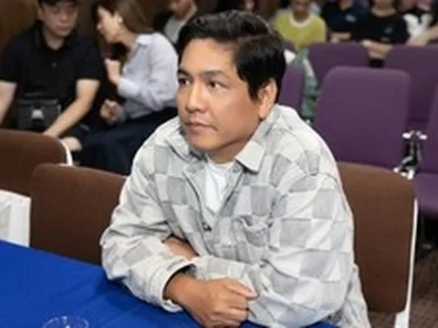 Đức Thịnh nhắn nhủ vợ: "Thanh Thúy ơi, sau 18 năm anh đã cũ và mốc meo rồi nhưng em hãy thương anh"