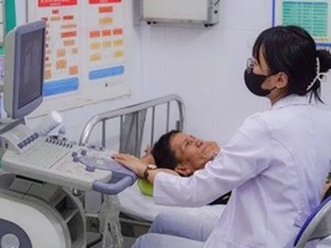 TPHCM huy động toàn hệ thống y tế khám sức khỏe định kỳ miễn phí cho người dân