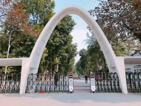 Chuyện ít biết về cổng Parabol biểu tượng của Bách khoa Hà Nội
