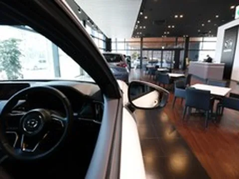 AI đang hút cạn nguồn chip của ngành xe điện Trung Quốc, từ BYD, Xiaomi đến Xpeng đều gặp khó