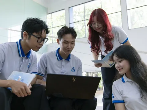 Chi cả trăm triệu đồng cho một năm học đại học ở TP.HCM