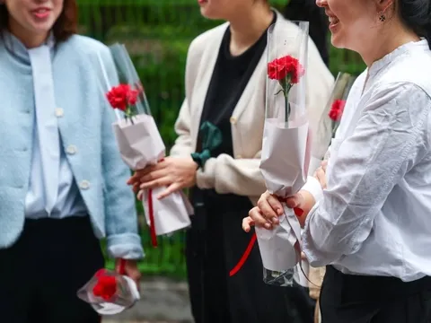 Ngày Nhà giáo vừa mệt mỏi, vừa lo sợ tại Hàn Quốc