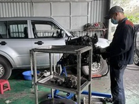 Nhiều chủ xe vẫn còn băn khoăn về xăng E10