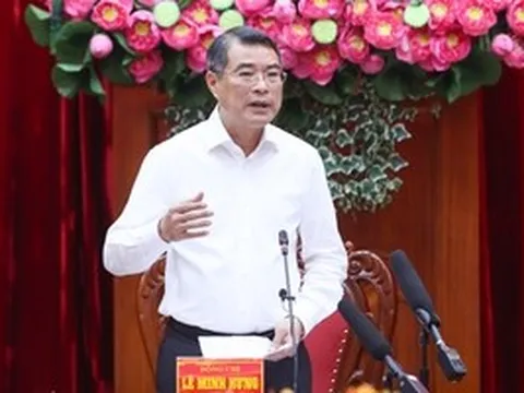 Thủ tướng Lê Minh Hưng làm việc với Ban Thường vụ Tỉnh ủy Vĩnh Long, chỉ đạo nhiều việc quan trọng