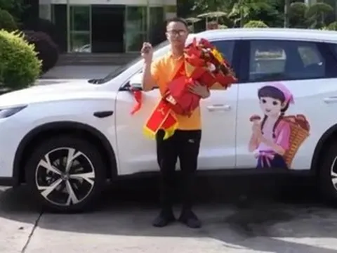 Cứu 3 thiếu niên trong đêm, người đàn ông được thưởng xe hơn nửa tỷ đồng