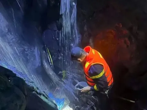 Rơi xuống vực sâu khi đi chơi thác nước, nữ sinh lớp 10 tử vong ở Lâm Đồng