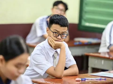 Hơn 600 thí sinh TP.HCM bỏ thi môn Ngữ văn lớp 10