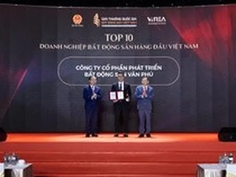 Văn Phú được vinh danh Top 10 Doanh nghiệp bất động sản hàng đầu Việt Nam