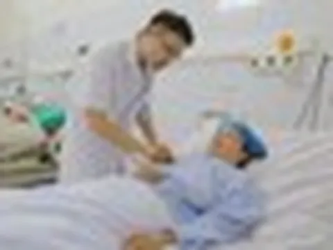 Tưởng cảm cúm, hóa ra dính vi khuẩn 'ăn thịt người'