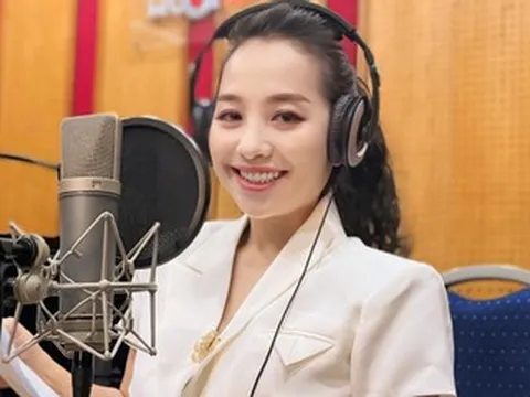 Đại tá - NSND Thu Hà tuổi 54 chuộng gu mặc trẻ trung, mê chơi thể thao