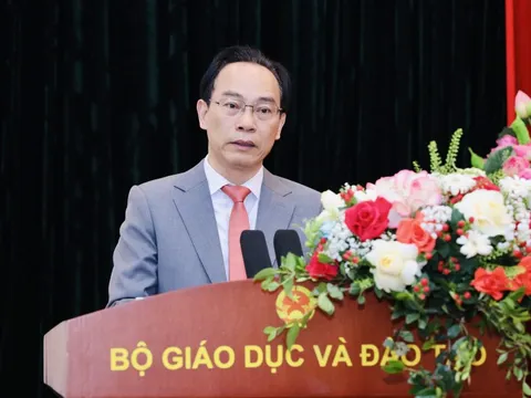 Bộ GD&ĐT bổ nhiệm 153 lãnh đạo trường đại học, cao đẳng