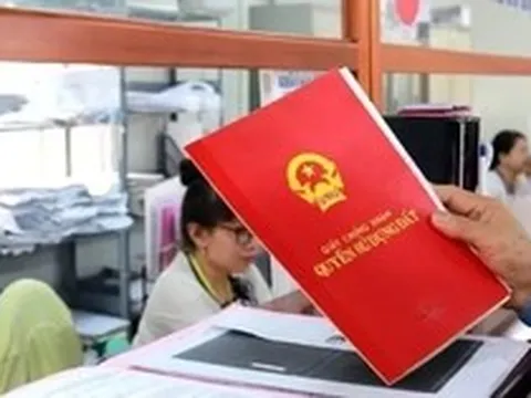 Số lượng sổ đỏ cấp lần đầu ở TPHCM giảm mạnh