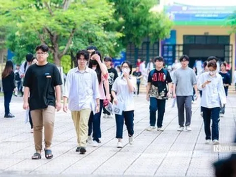 Đáp án môn Toán thi tốt nghiệp THPT 2026 nhanh nhất, đầy đủ nhất mã đề 0110