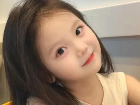 Bà nội định đặt tên cho cháu là Hột Xoàn, người nhà bảo nhân viên sửa thành cái tên khác vừa đẹp vừa ý nghĩa