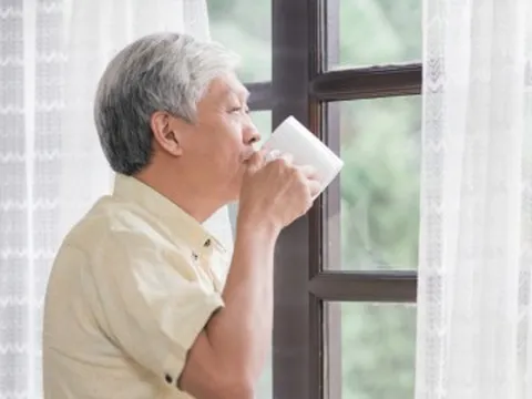 Tôi từ chối khi con trai xin sang tên nhà để 'báo hiếu', về già mới thấy quyết định này quá sáng suốt