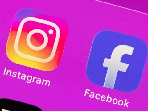Facebook sập, chủ shop online lo trắng đêm