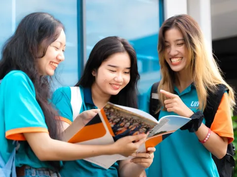 Đại học Kinh tế TP.HCM tăng 200 bậc trên bảng xếp hạng quốc tế