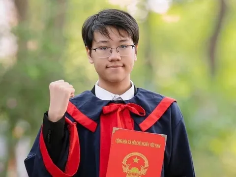 Tự học giúp nam sinh Hà Nội trúng tuyển 3 trường chuyên