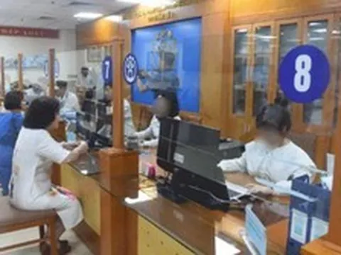 Phó Thủ tướng yêu cầu không để tái diễn vụ "yêu cầu cụ 97 tuổi đến phường làm thủ tục"