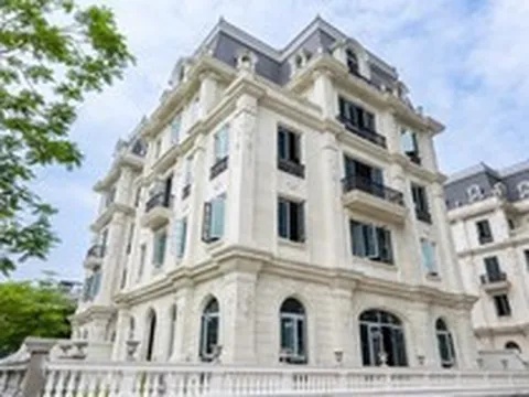 Cận cảnh BST dinh thự siêu sang giữa Ciputra: diện tích sàn cả ngàn m2, sổ đỏ trao tay ngay khi nhận nhà
