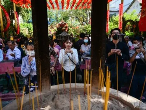 Văn khấn Rằm tháng 5 năm Bính Ngọ 2026 theo truyền thống