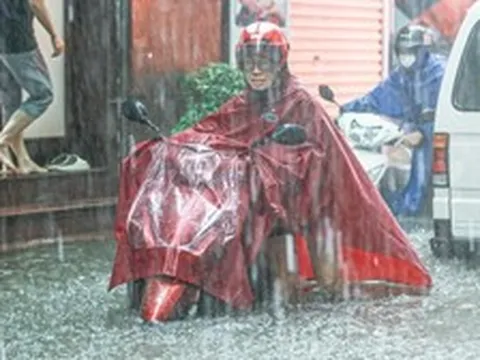Biển Đông khả năng sắp có áp thấp nhiệt đới, Bắc Bộ mưa lớn diện rộng từ đêm nay