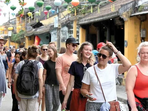 Du lịch Việt Nam tăng tốc, doanh thu lữ hành đạt gần 50.000 tỷ đồng