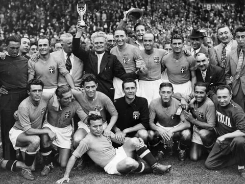Huấn luyện viên vô địch World Cup nhiều nhất