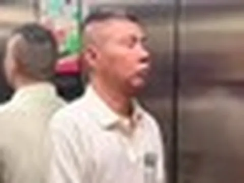Hình ảnh mới nhất của nam NSND sau 16 tháng xin thôi chức Phó giám đốc Nhà hát Kịch Hà Nội