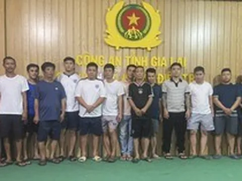 Đồng loạt khám xét khẩn cấp 19 địa điểm, bắt 16 người liên quan số tiền 100 tỷ đồng